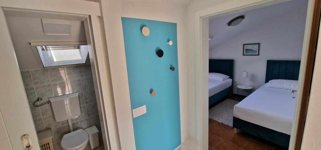 Apartmani Eladora Биоград-на-Мору Экстерьер фото